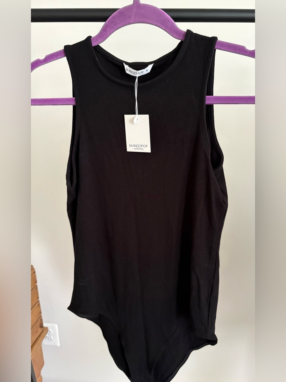 Mangopop Sleeveless Black Bodysuit